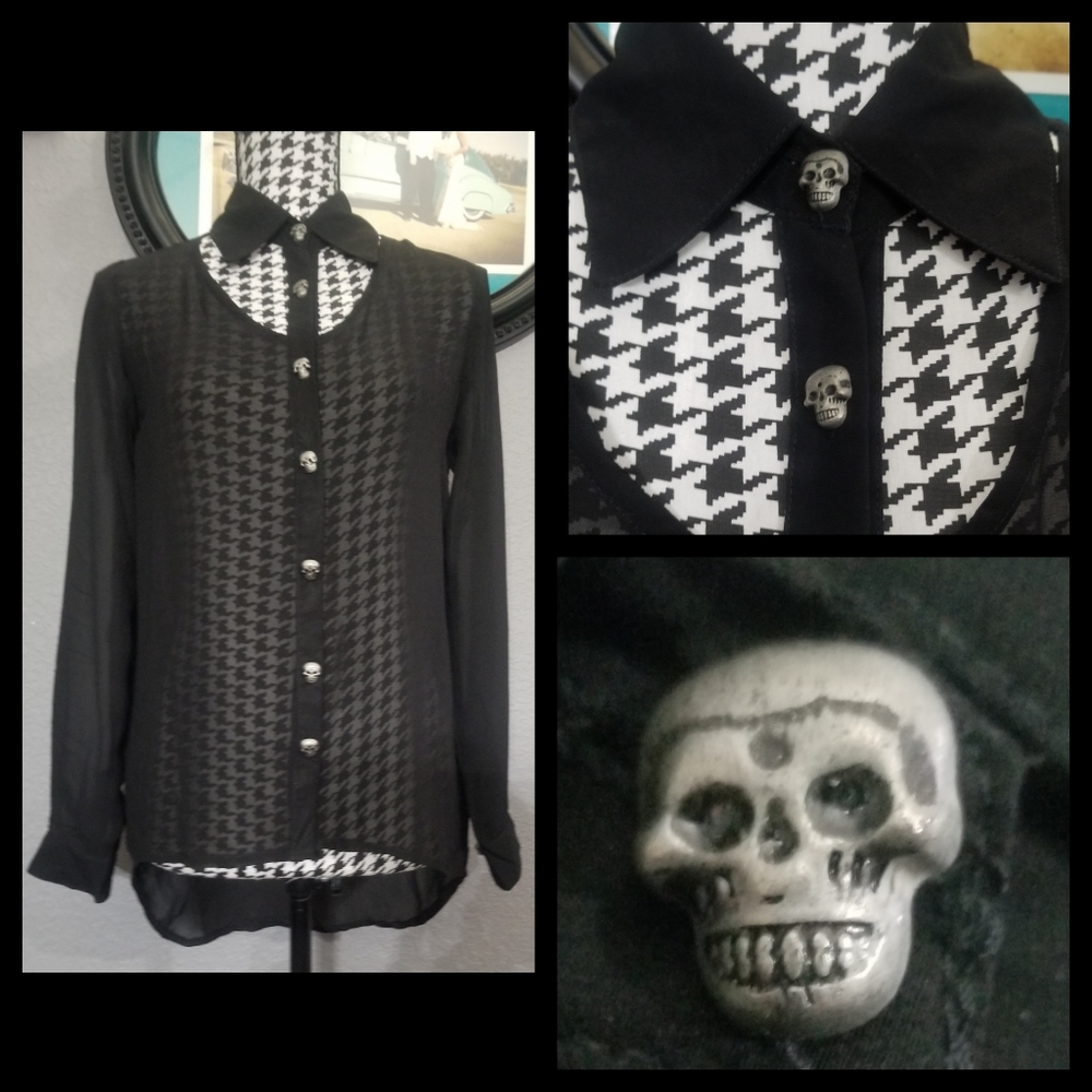 Sheer Skull Button Blouse